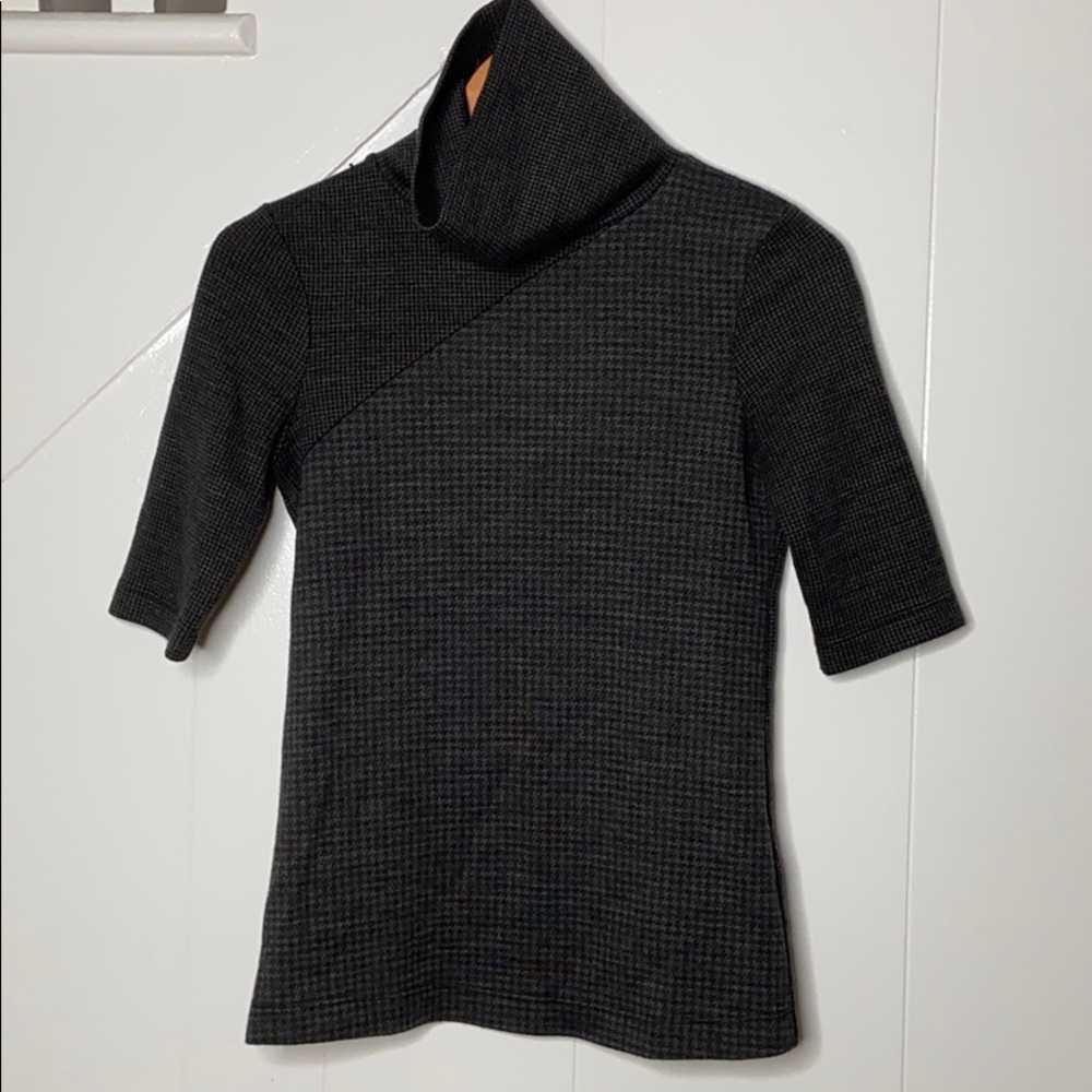 Houndstooth Theory Tajello Wool Turtleneck